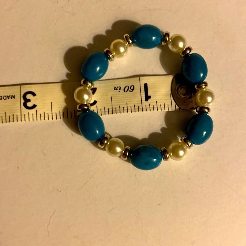 NWOT Kids stretch bracelet,3 bracelet bundle, Beaded, Shimmer, Iridescent​​